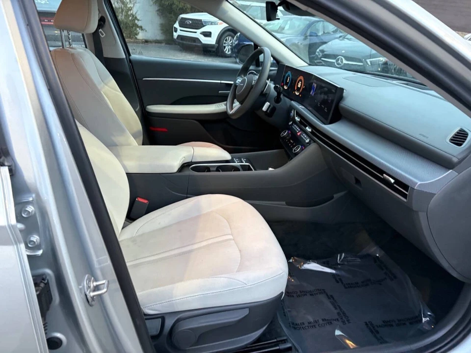 2024 Hyundai Sonata - Image 6 of 9