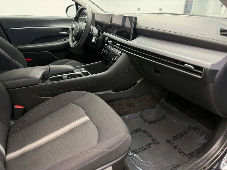 2024 Hyundai Sonata - Image 10 of 12