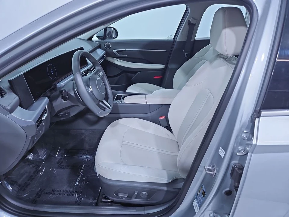 2024 Hyundai Sonata - Image 11 of 12