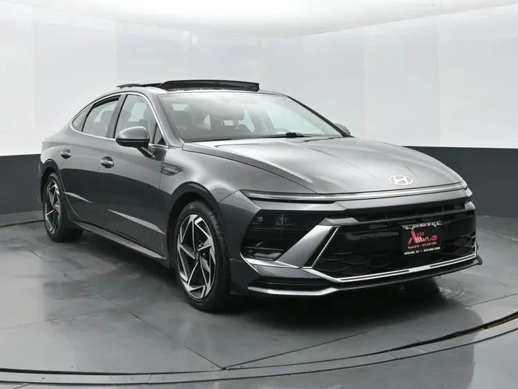 2024 Hyundai Sonata - Image 2 of 12