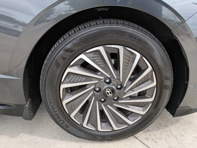 2024 Hyundai Sonata - Image 8 of 21