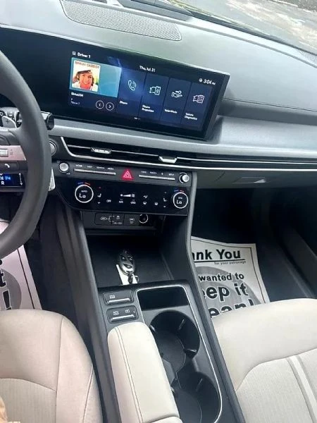 2024 Hyundai Sonata - Image 9 of 12