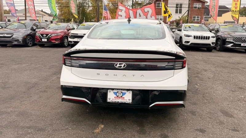 2024 Hyundai Sonata - Image 6 of 12