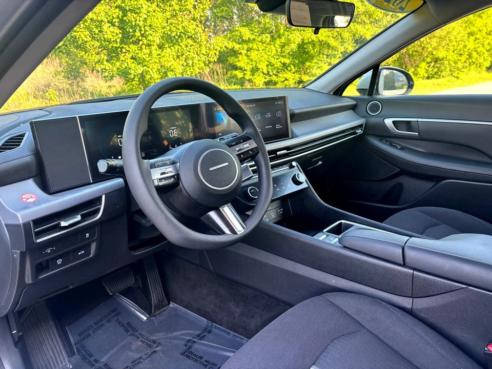 2024 Hyundai Sonata - Image 18 of 21
