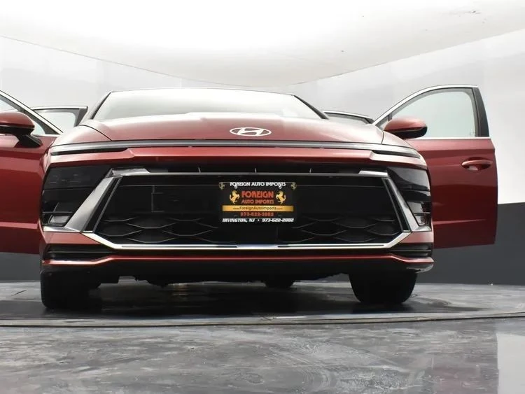 2024 Hyundai Sonata - Image 11 of 12