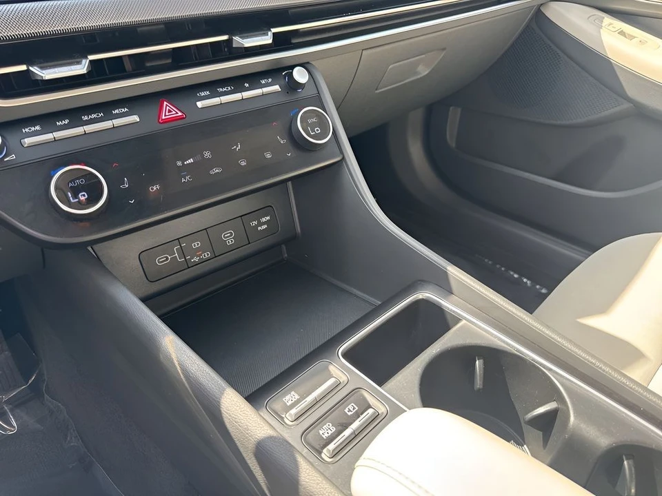 2024 Hyundai Sonata - Image 16 of 21