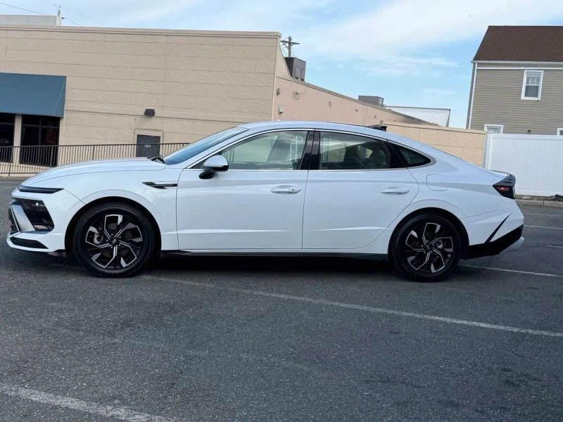 2024 Hyundai Sonata - Image 4 of 12
