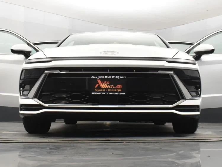 2024 Hyundai Sonata - Image 11 of 12