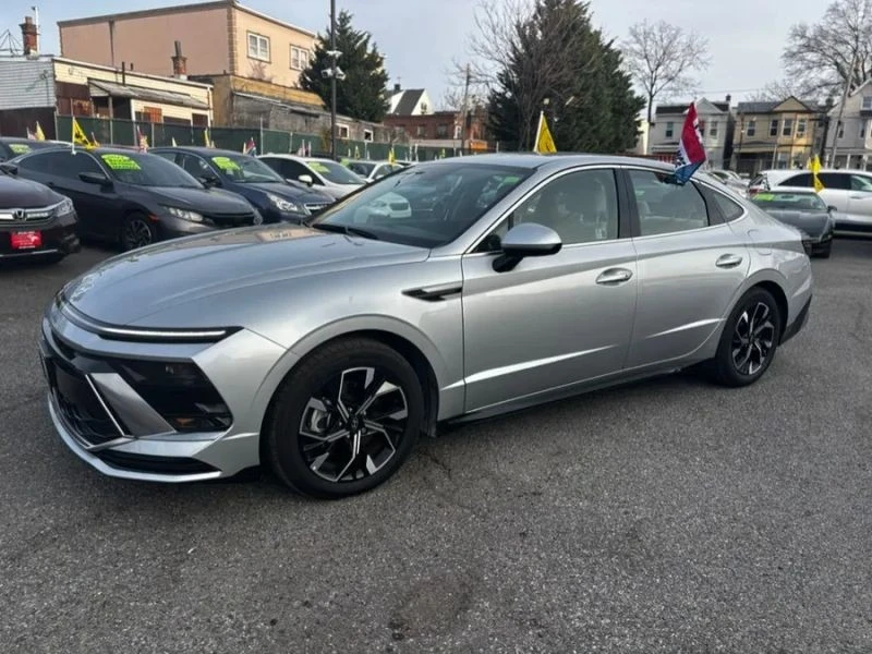 2024 Hyundai Sonata - Image 2 of 12