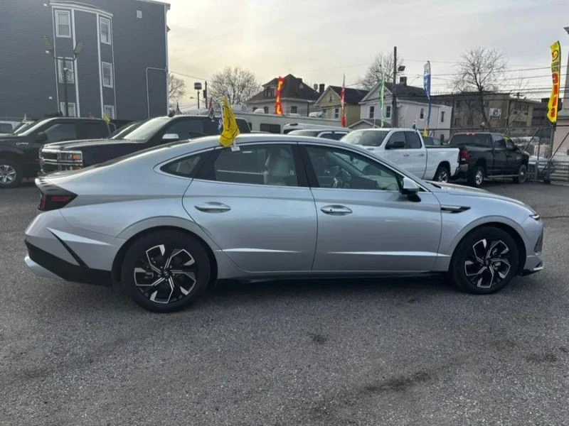 2024 Hyundai Sonata - Image 5 of 12