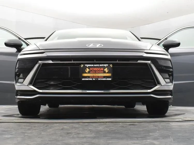 2024 Hyundai Sonata - Image 11 of 12
