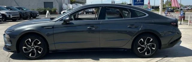 2024 Hyundai Sonata - Image 2 of 4