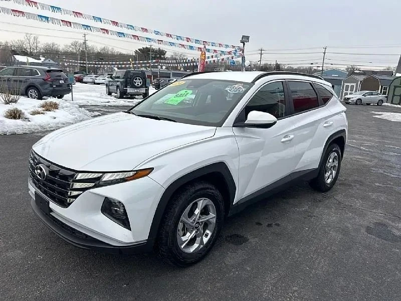 2024 Hyundai Tucson - Image 2 of 12