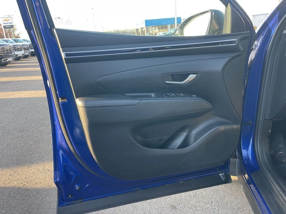 2024 Hyundai Tucson - Image 9 of 12