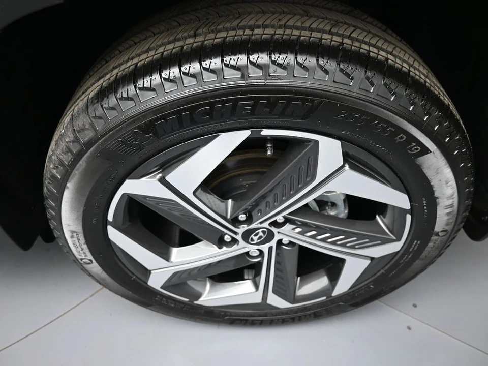 2024 Hyundai Tucson - Image 15 of 21