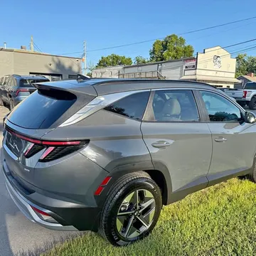 2024 Hyundai Tucson SEL Sport Utility 4D