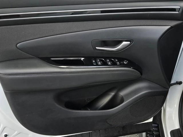 2024 Hyundai Tucson - Image 9 of 12