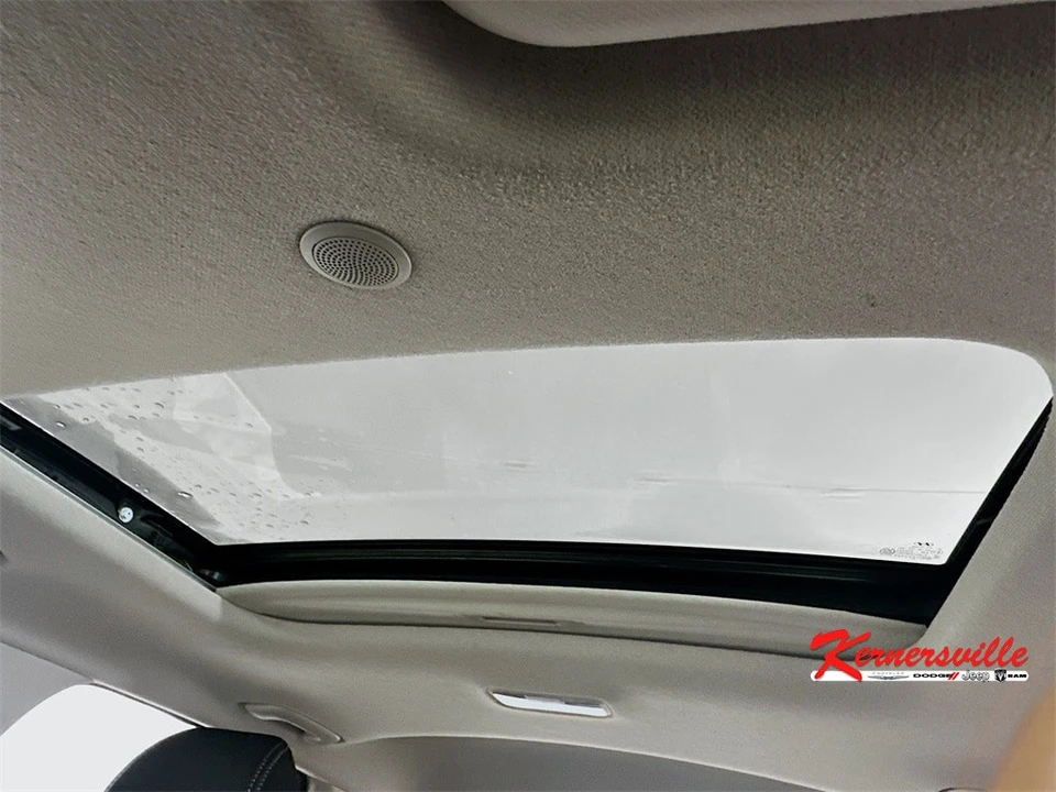2024 Hyundai Venue - Image 20 of 21