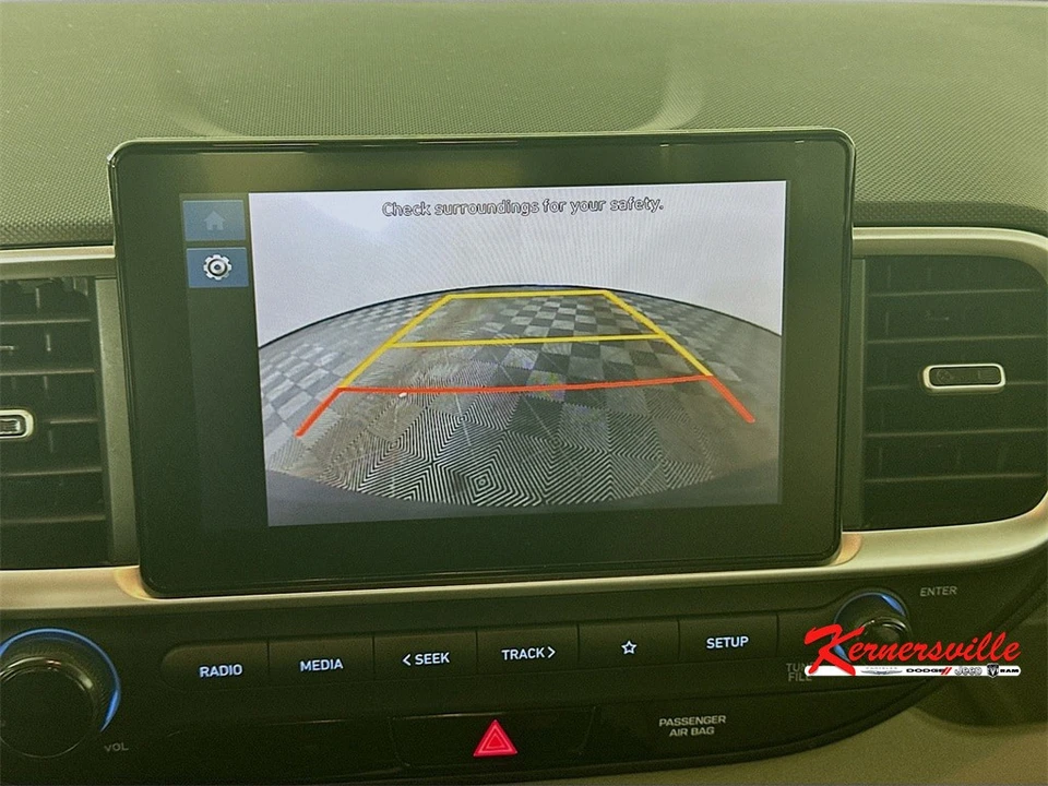 2024 Hyundai Venue - Image 19 of 21