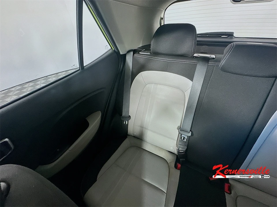 2024 Hyundai Venue - Image 12 of 21