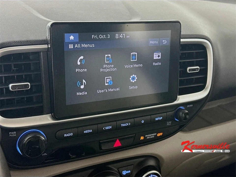 2024 Hyundai Venue - Image 19 of 21