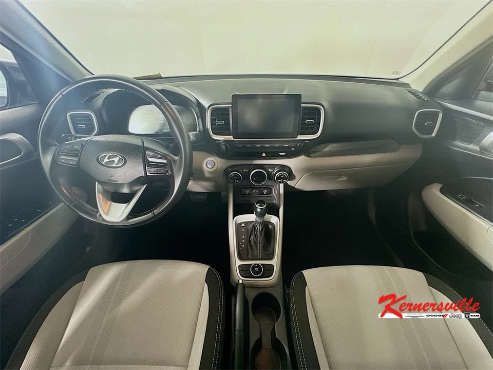 2024 Hyundai Venue - Image 10 of 21