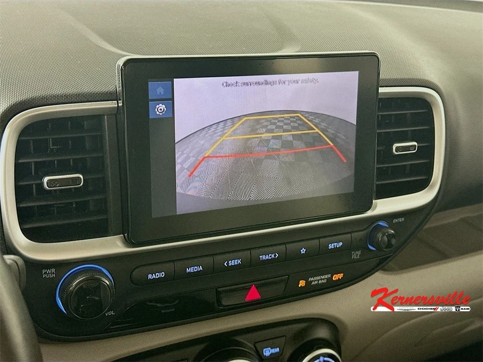 2024 Hyundai Venue - Image 20 of 21