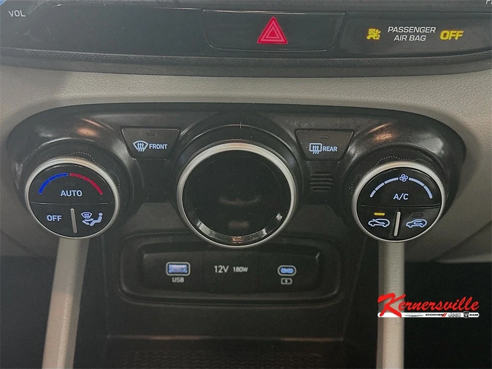 2024 Hyundai Venue - Image 18 of 21