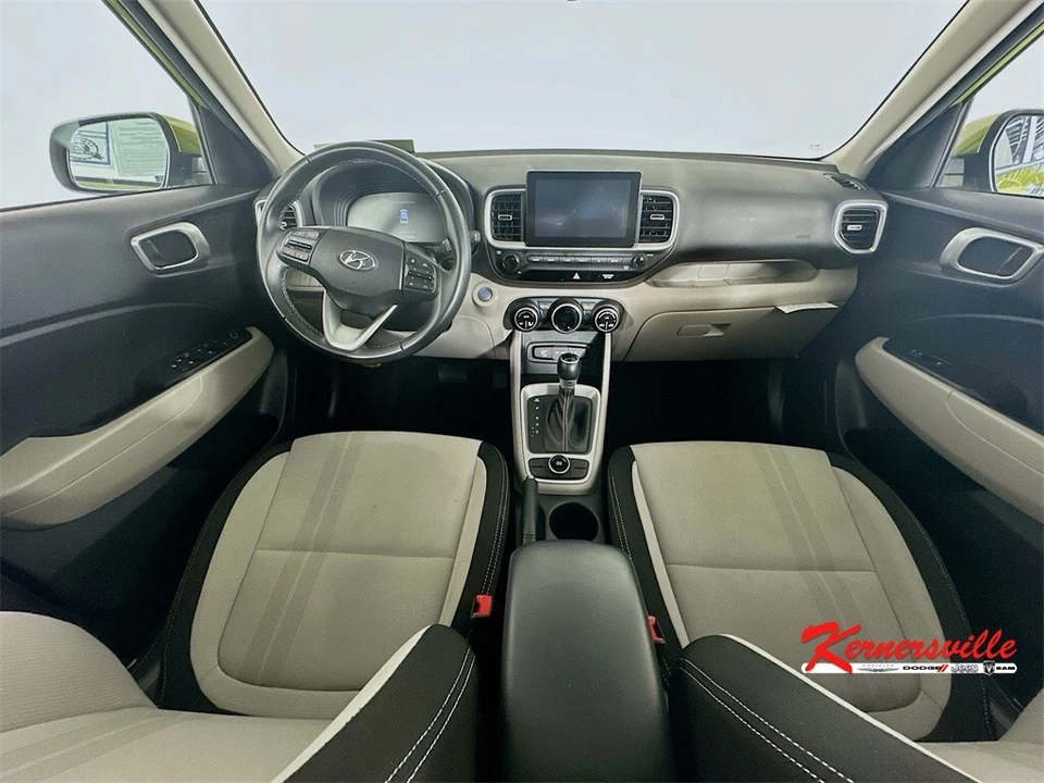 2024 Hyundai Venue - Image 10 of 12