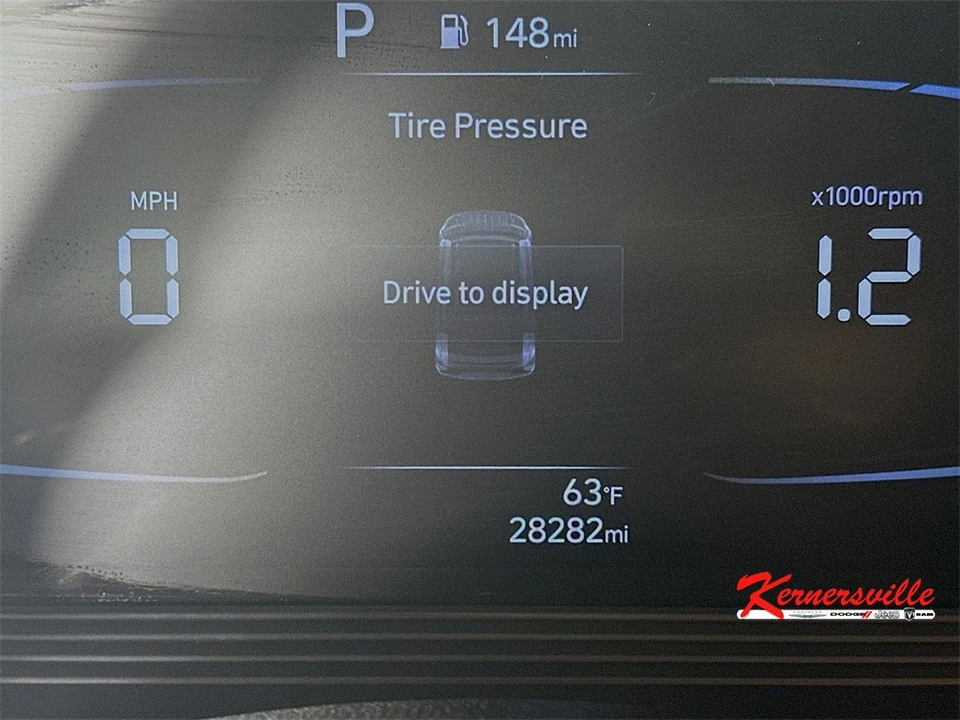 2024 Hyundai Venue - Image 15 of 21