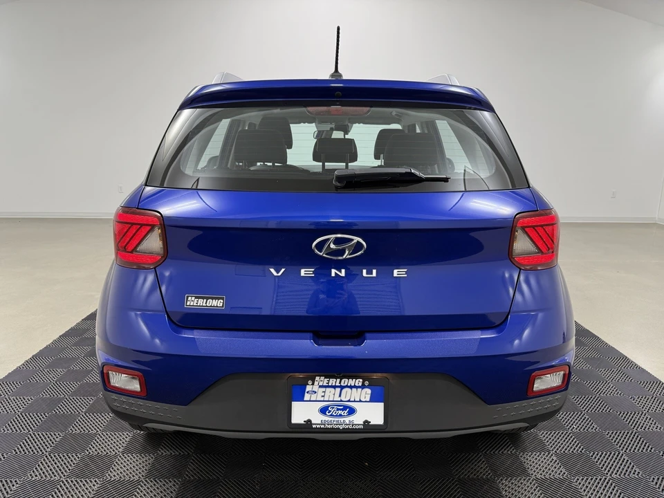 2024 Hyundai Venue - Image 5 of 12