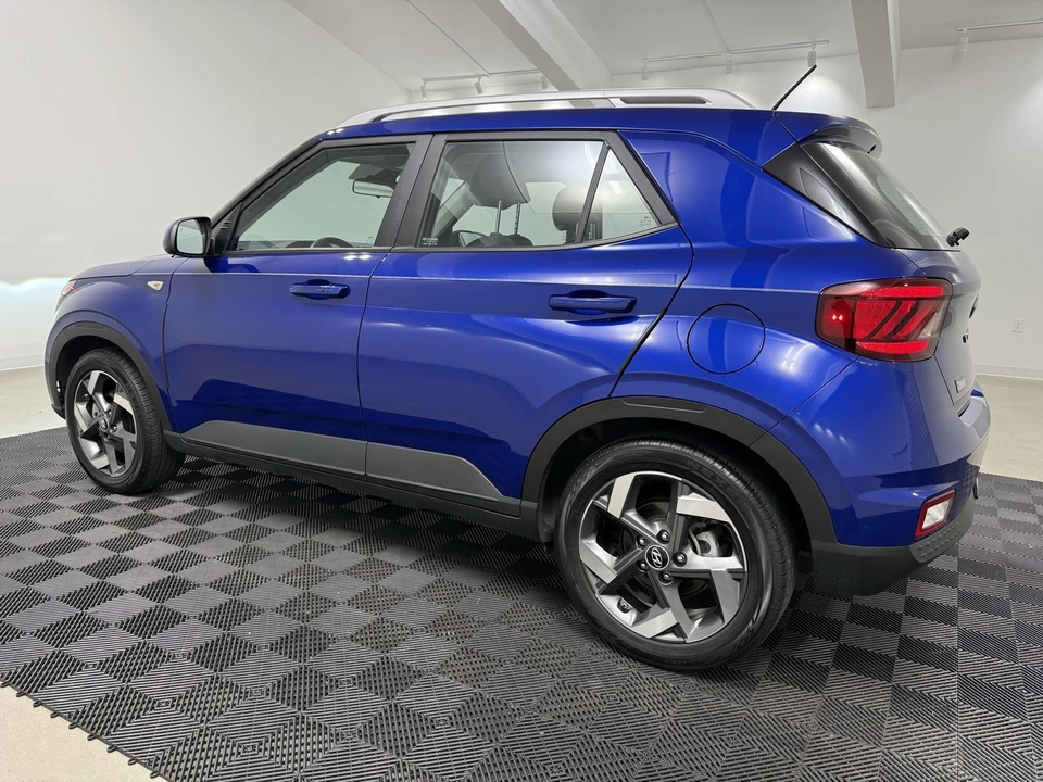 2024 Hyundai Venue - Image 4 of 12