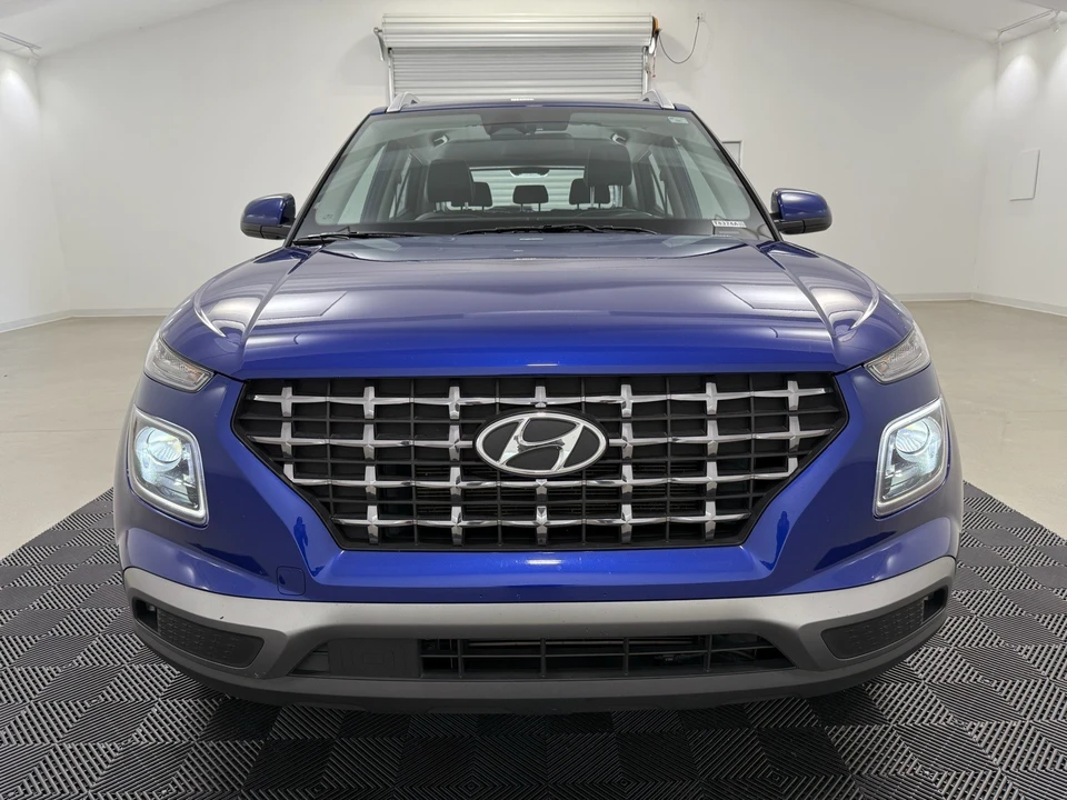 2024 Hyundai Venue - Image 2 of 12
