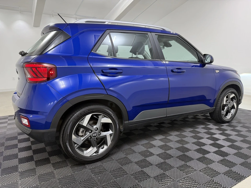 2024 Hyundai Venue - Image 6 of 12