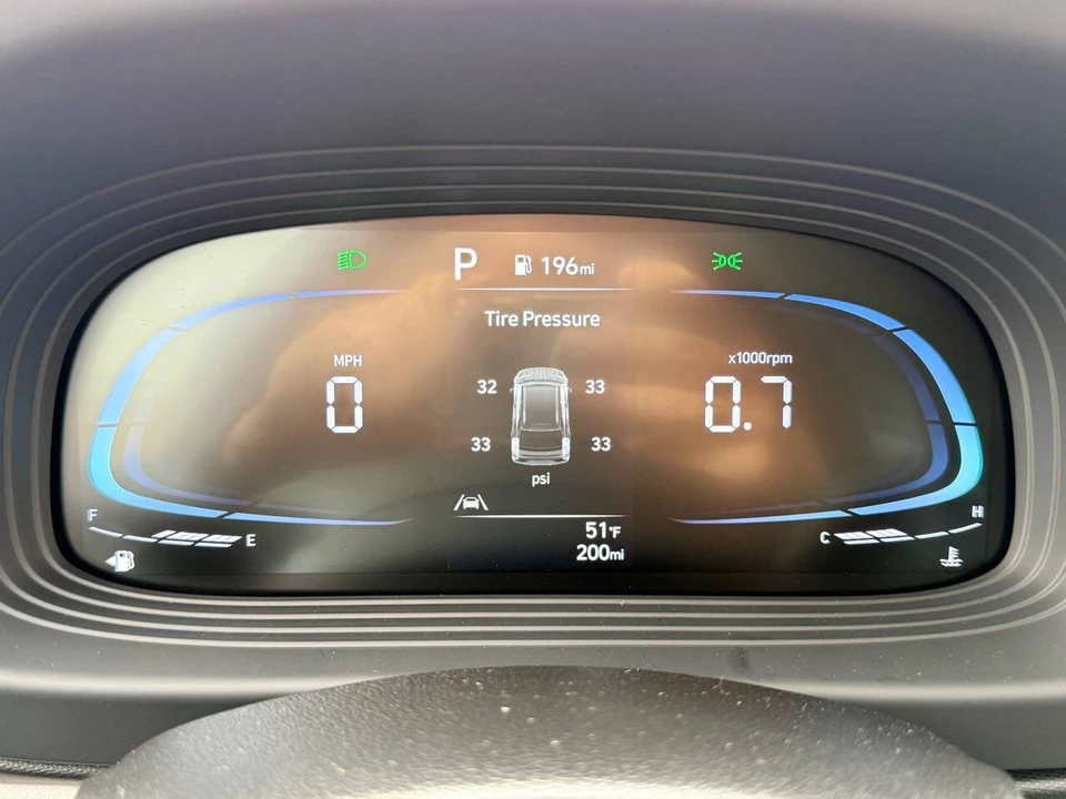 2024 Hyundai Venue - Image 18 of 21
