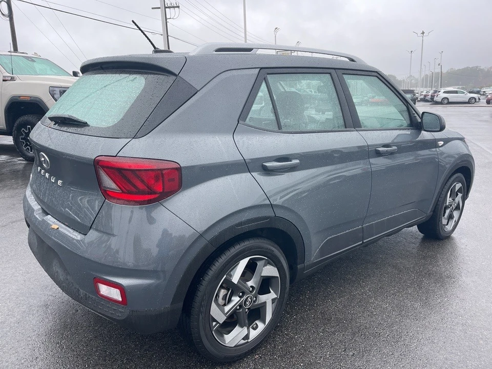 2024 Hyundai Venue - Image 4 of 12
