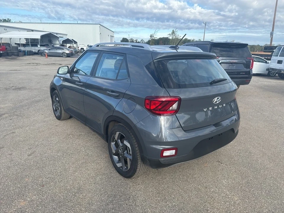 2024 Hyundai Venue - Image 2 of 6
