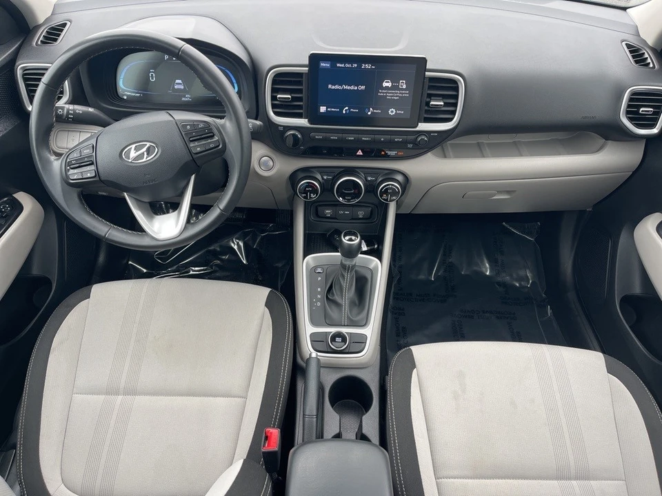 2024 Hyundai Venue - Image 11 of 12
