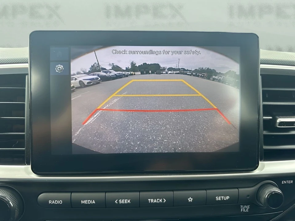 2024 Hyundai Venue - Image 19 of 21