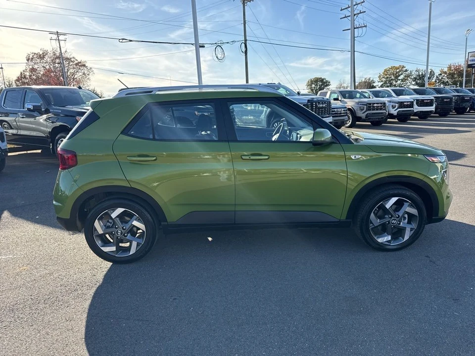 2024 Hyundai Venue - Image 6 of 21