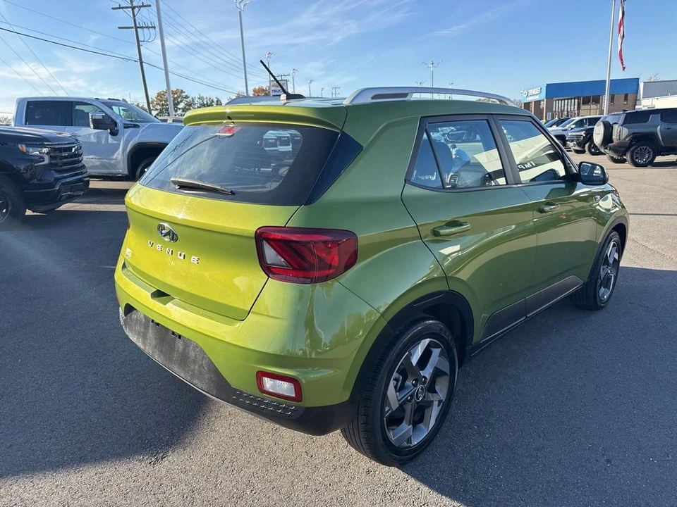 2024 Hyundai Venue - Image 5 of 21