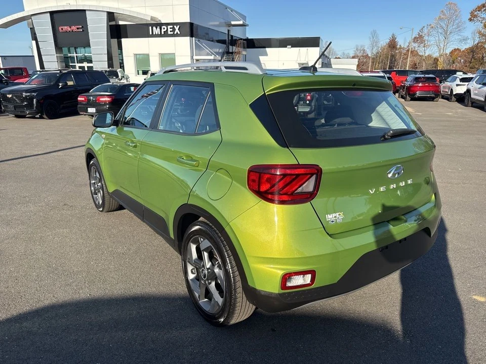 2024 Hyundai Venue - Image 3 of 21