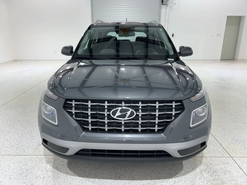 2024 Hyundai Venue - Image 8 of 21