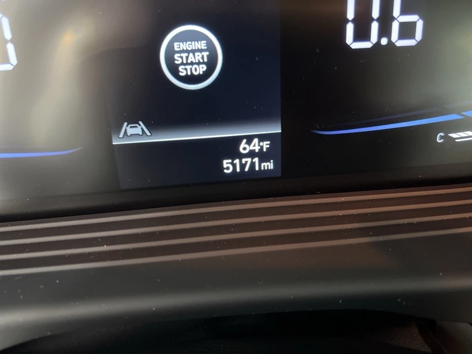 2024 Hyundai Venue - Image 11 of 12