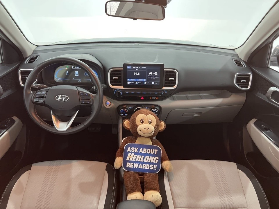 2024 Hyundai Venue - Image 19 of 21