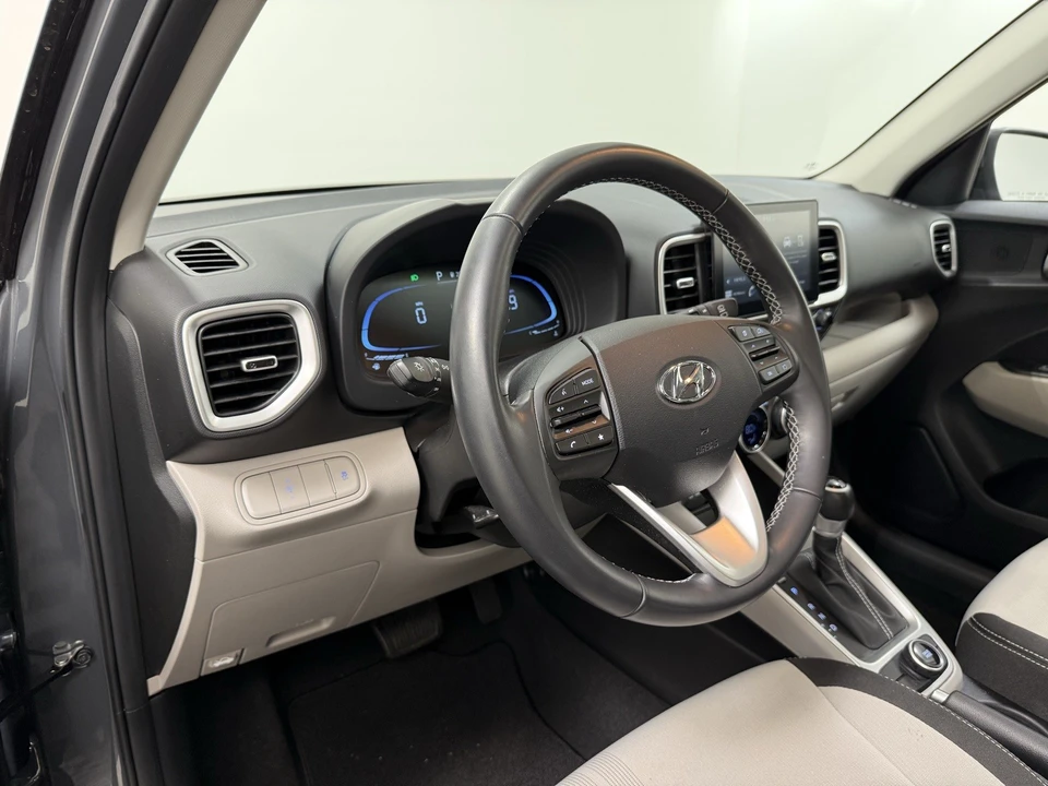 2024 Hyundai Venue - Image 11 of 12