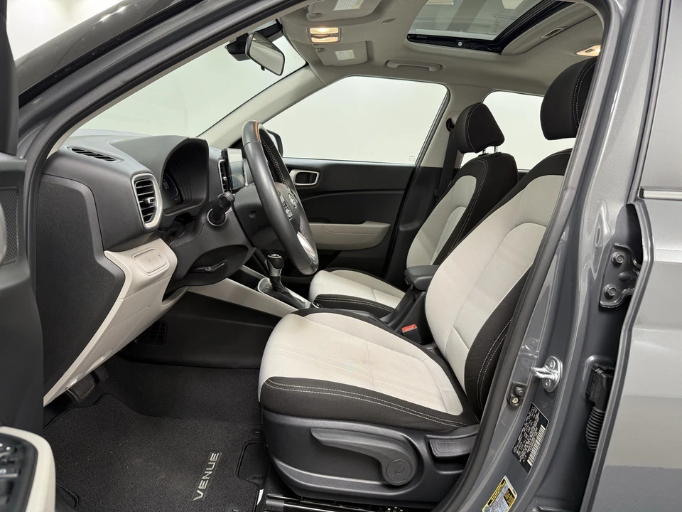 2024 Hyundai Venue - Image 12 of 12