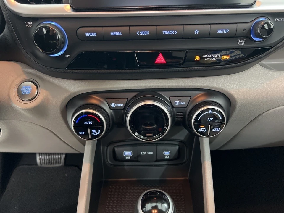 2024 Hyundai Venue - Image 16 of 21