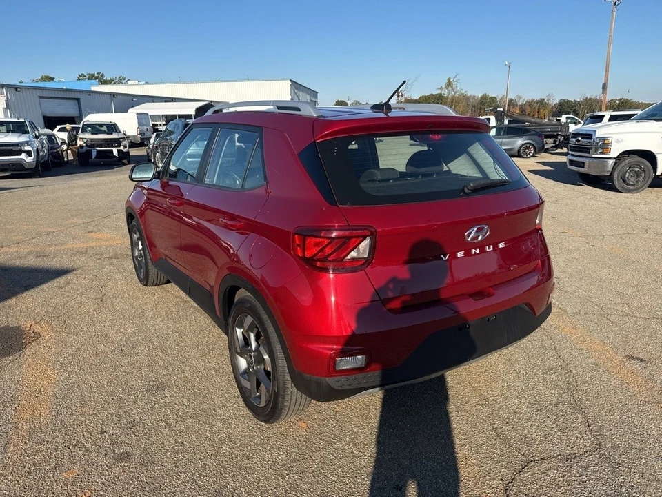 2024 Hyundai Venue - Image 2 of 6