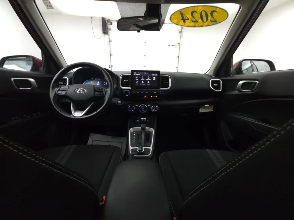 2024 Hyundai Venue - Image 2 of 12